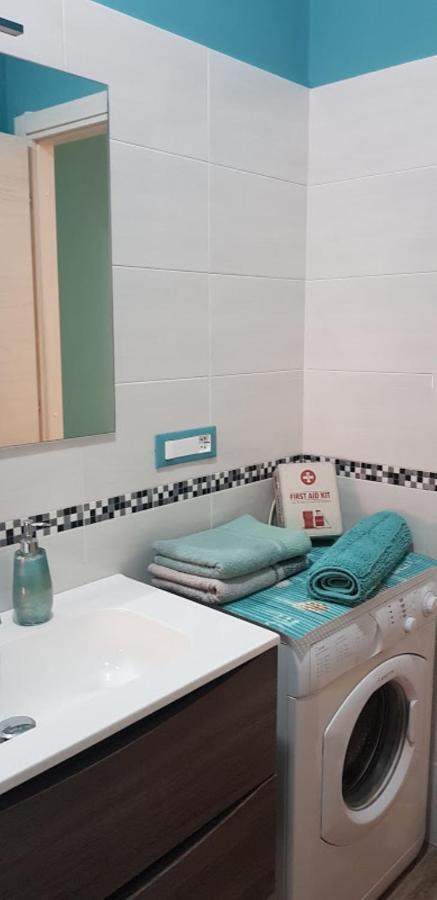Nice And Easy Apartment П'єтра-Лігуре Екстер'єр фото